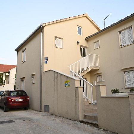 Apartments "Sea View" Miki & Ivana 波尔 外观 照片