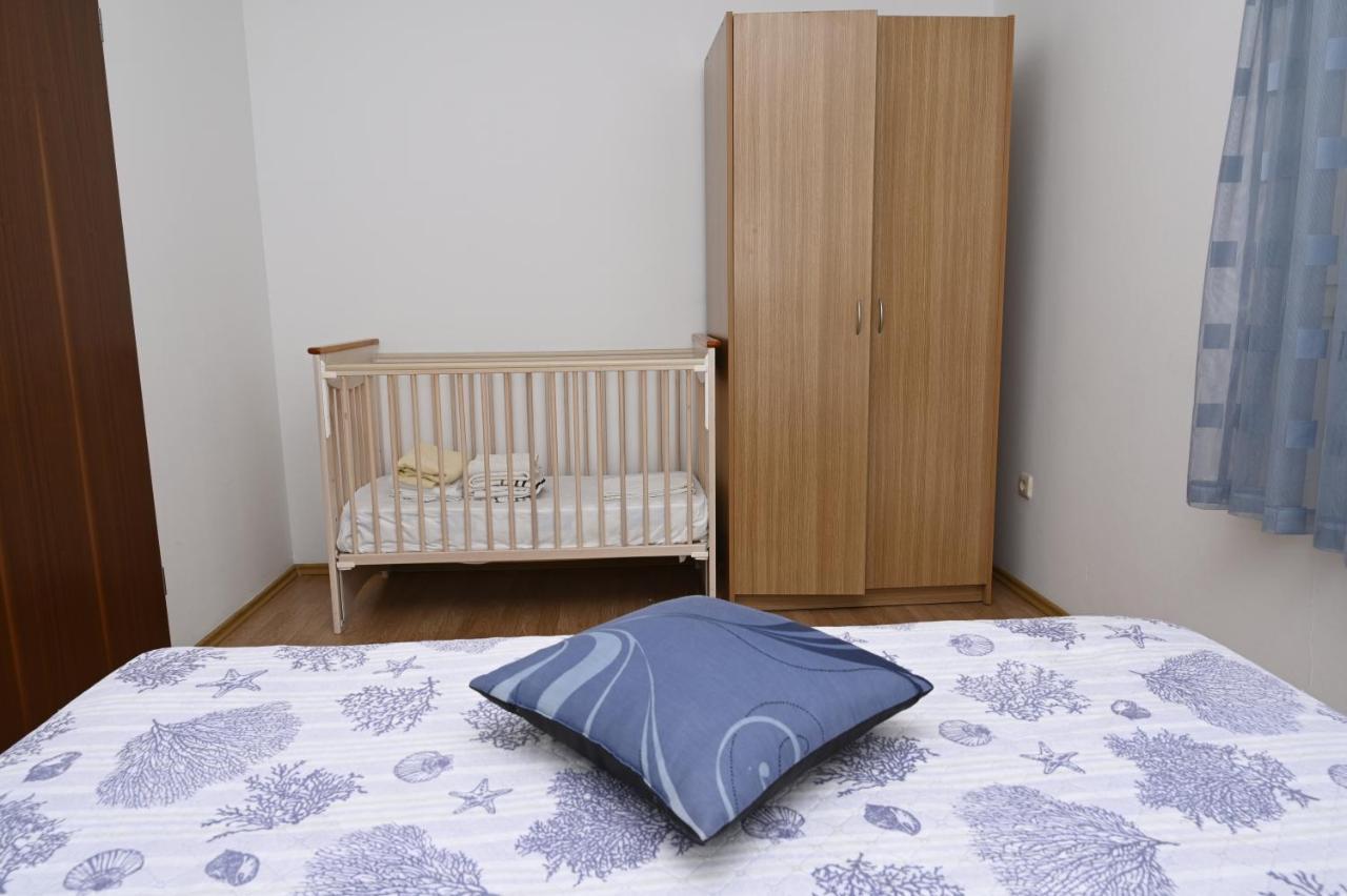 Apartments "Sea View" Miki & Ivana 波尔 外观 照片